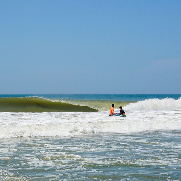 Surf-school-Contact-02